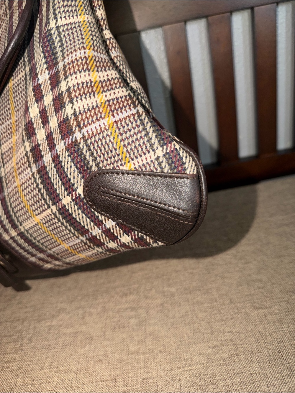 RARE Burberry Vintage Wool Crossbody Bag - Picture 4 of 15